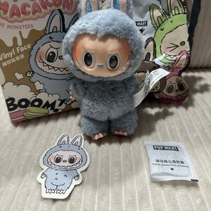 SEA SALT COCONUT- Exciting Macaron Labubu. New. Box & Bag opened to verify. Blue